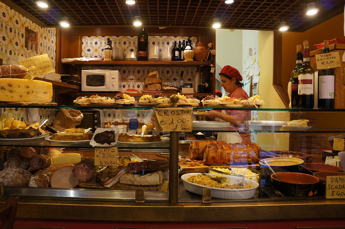 フィレンツェのパニーノ屋さん、チェルナッキーノ